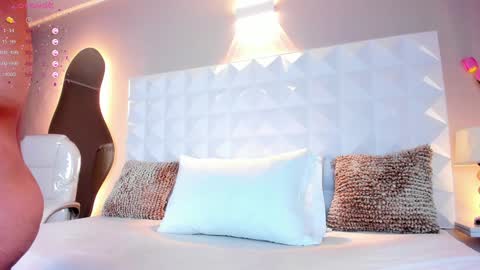 Mariana Evans online show from February 8, 11:33 am