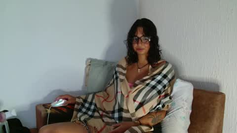 myamillor online show from February 16, 8:16 pm