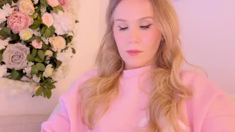 Mya-be Yours P online show from December 29, 4:19 pm