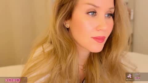 Mya-be Yours P online show from February 2, 10:28 pm