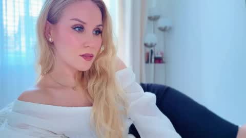 Mya-be Yours P online show from September 19, 4:40 pm