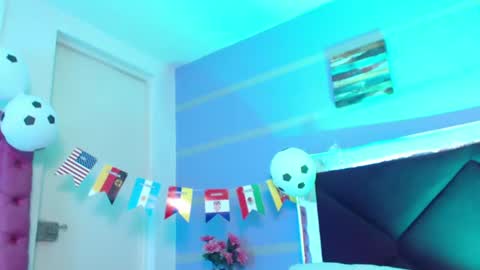 Snapshot of myathtylerth chatting on June 26, 9:19 pm Mya online show from June 26, 9:19 pm