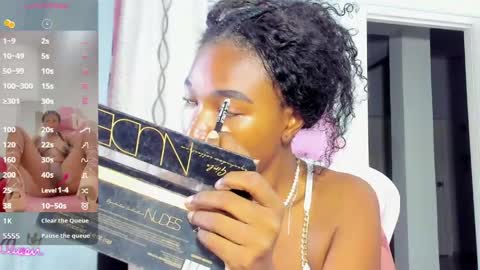 Snapshot of myblackdope_ chatting on May 21, 9:38 am Samanta online show from May 21, 9:38 am