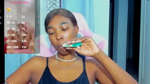Snapshot of myblackdope_ chatting on June 29, 9:15 am Samanta online show from June 29, 9:15 am