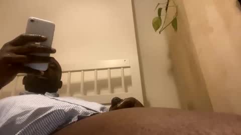 Snapshot of mycockissohard2021 chatting on December 6, 11:47 pm mycockissohard2021 online show from December 6, 11:47 pm