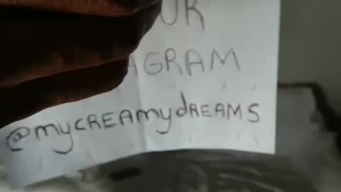 mycreamydreams online show from December 15, 8:47 pm