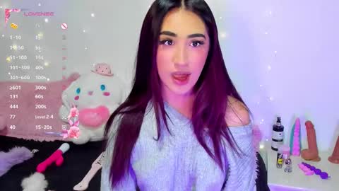    online show from November 6, 7:26 pm