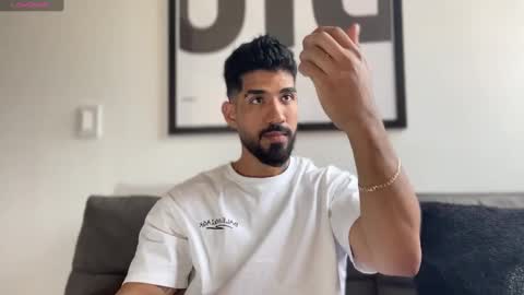 Myke esthetic online show from December 1, 7:58 pm