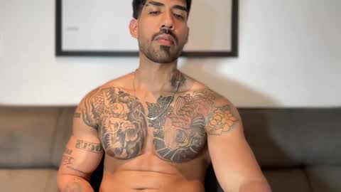 Myke esthetic online show from January 11, 11:35 pm