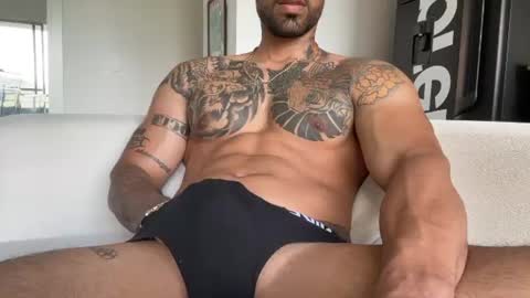 Myke esthetic online show from July 12, 9:39 pm