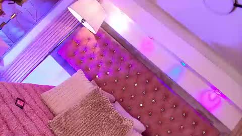Myla  online show from August 4, 3:32 am