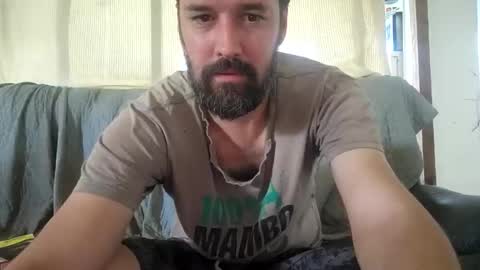 Snapshot of myleshodges chatting on March 25, 4:07 am myleshodges online show from March 25, 4:07 am