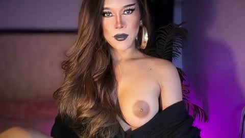 Snapshot of mylovingsofia chatting on July 30, 2:16 pm GODDESS SOFIA take me private show or passwordshow i cum to you online show from July 30, 2:16 pm