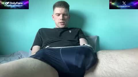 Snapshot of myloxcody chatting on March 26, 2:17 am Mylo Cody online show from March 26, 2:17 am