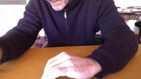 Bi sexy guy lovense hush is on private is open or password show tip if you like. online show from January 11, 7:46 am