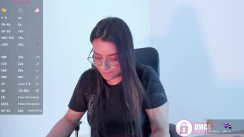 Bella online show from May 12, 4:53 am