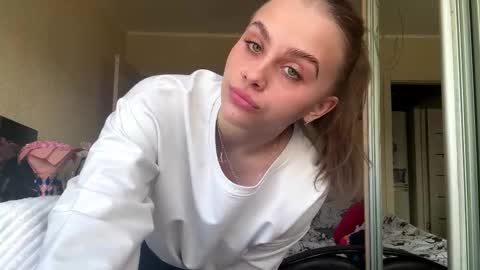 Ele online show from March 20, 7:13 am