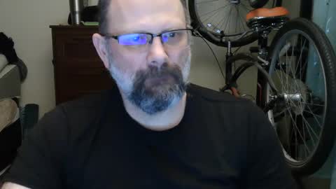 Tony online show from December 5, 6:43 am