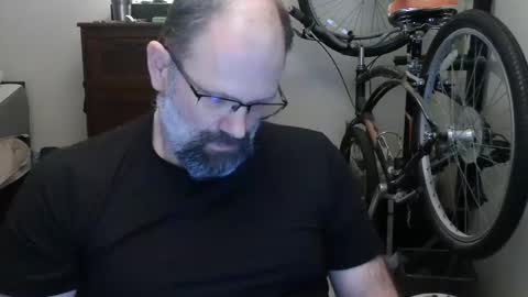 Tony online show from December 6, 6:15 am