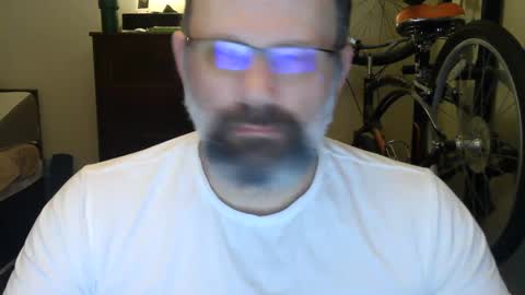 Tony online show from December 8, 6:43 am