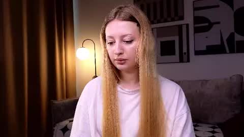 Snapshot of mysmila chatting on June 14, 1:35 pm mysmila online show from June 14, 1:35 pm