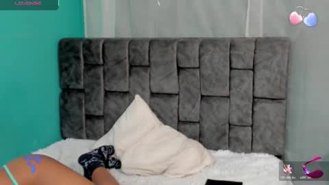 Snapshot of myst18_hunter chatting on November 3, 11:44 am Myst Hunter online show from November 3, 11:44 am