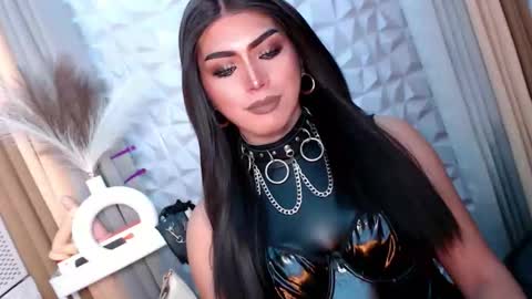 SUPPORT GODDESS TRISHA  AND DONT FORGET TO FOLLOW ME online show from October 31, 3:35 pm