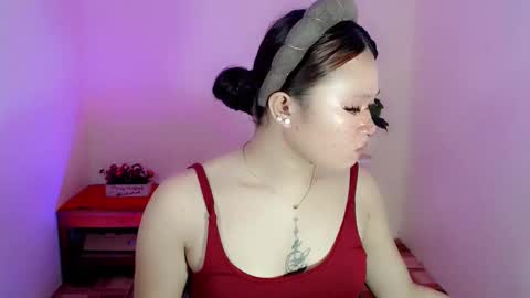 mysterious_honeyghe online show from June 6, 6:23 pm