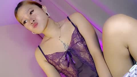 Snapshot of mysterious_honeyghe chatting on August 2, 6:39 pm mysterious_honeyghe online show from August 2, 6:39 pm
