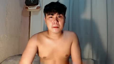 Snapshot of mysteriousxxx1965 chatting on April 9, 12:43 pm mysteriousxxx1965 online show from April 9, 12:43 pm