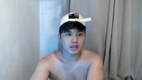 Snapshot of mysteriousxxx1965 chatting on April 19, 10:36 am mysteriousxxx1965 online show from April 19, 10:36 am