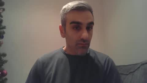 Snapshot of mystery2025 chatting on December 15, 10:04 pm Mystery2025 online show from December 15, 10:04 pm