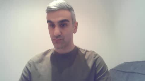 Snapshot of mystery2025 chatting on November 18, 8:13 pm Mystery2025 online show from November 18, 8:13 pm