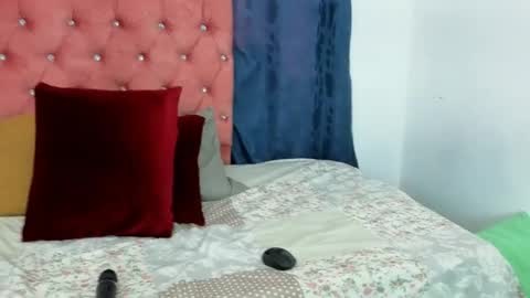 Mystery couple online show from June 2, 7:38 pm
