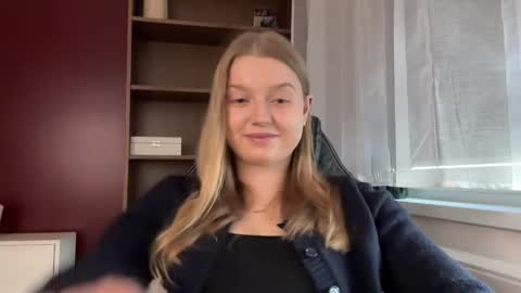 Erica online show from May 16, 10:12 am
