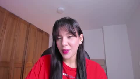 Snapshot of mysteyes chatting on January 11, 7:41 pm Elena online show from January 11, 7:41 pm