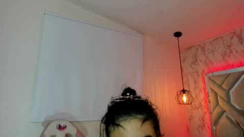 Snapshot of mystical_meteor chatting on May 3, 7:31 pm mystical_meteor online show from May 3, 7:31 pm