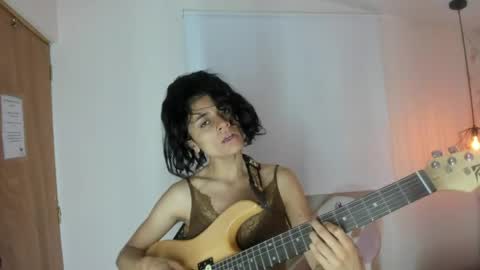 Snapshot of mystical_meteor chatting on May 8, 7:08 pm mystical_meteor online show from May 8, 7:08 pm