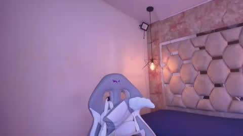 mystical_meteor online show from July 26, 6:37 pm