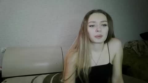 Anika online show from December 20, 6:42 am