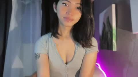 Snapshot of mystickitty22 chatting on July 30, 6:23 am Lucy online show from July 30, 6:23 am