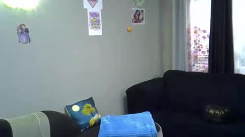 Cupcake online show from April 4, 10:24 am