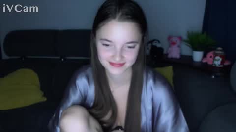 Leya online show from November 1, 3:03 pm