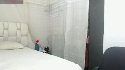 Snapshot of mysticshaira chatting on June 5, 12:11 pm mysticshaira online show from June 5, 12:11 pm