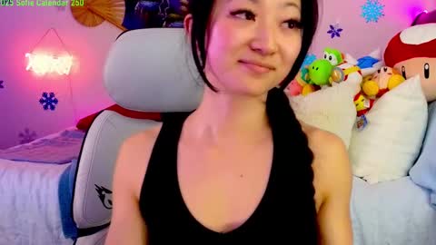 Snapshot of mysweetsofie1 chatting on February 17, 1:36 am MySweetSofie online show from February 17, 1:36 am