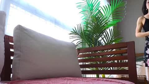 Snapshot of mysweetsofie1 chatting on March 6, 12:00 am MySweetSofie online show from March 6, 12:00 am