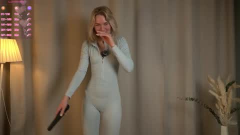 Olivia or just olive online show from February 21, 8:32 pm