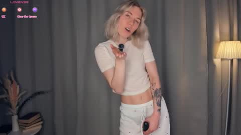 Olivia or just olive online show from March 9, 7:40 pm