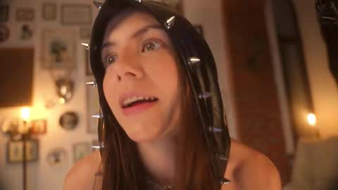 Snapshot of myxspacegirl chatting on September 16, 7:26 pm Kate or KT online show from September 16, 7:26 pm