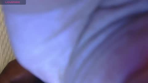 Snapshot of mzthundabootie chatting on November 29, 1:52 am mzthundabootie online show from November 29, 1:52 am